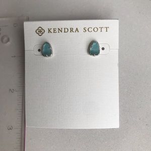 KENDRA SCOTT Hazel Earrings in Blue + Silver Tone